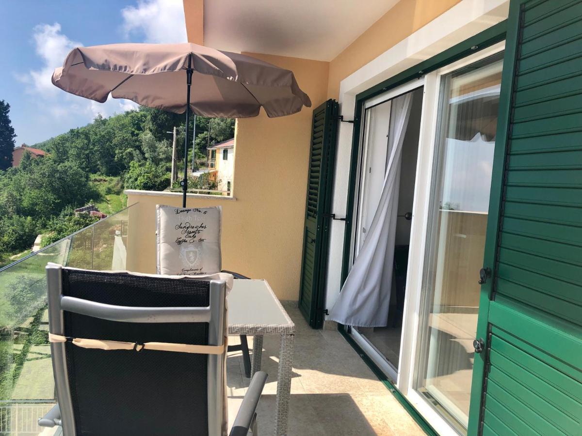 Villa Sabine Apartment Losinj Medveja Exterior foto