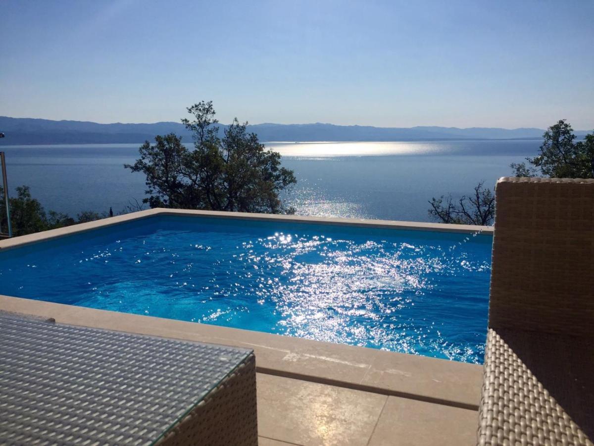 Villa Sabine Apartment Losinj Medveja Exterior foto